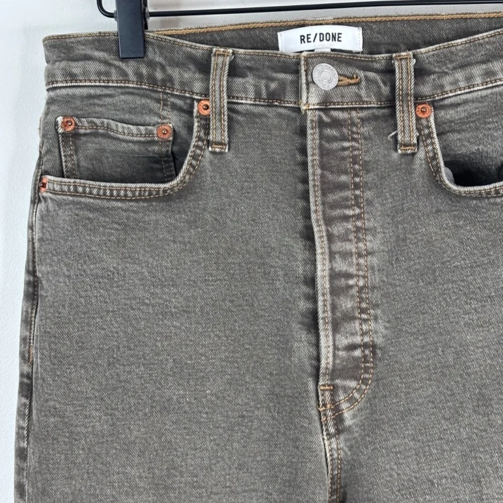 Re/Done 70s Ultra High Rise Stove Pipe Jean 27 Washed Chocolate Brown Raw Hem